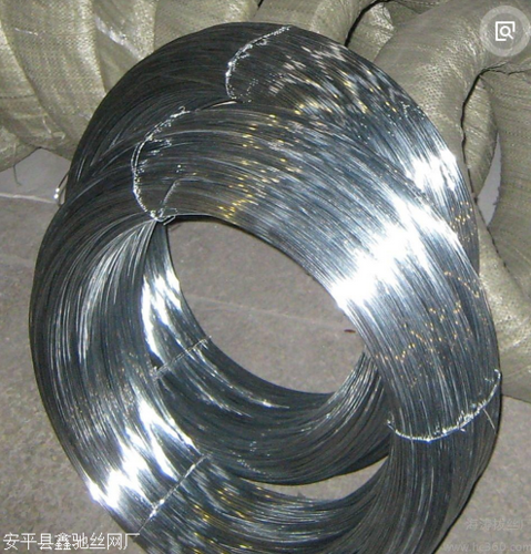 鑫驰牌4mm镀锌丝厂家 定做各种丝径的冷热镀锌丝 图片